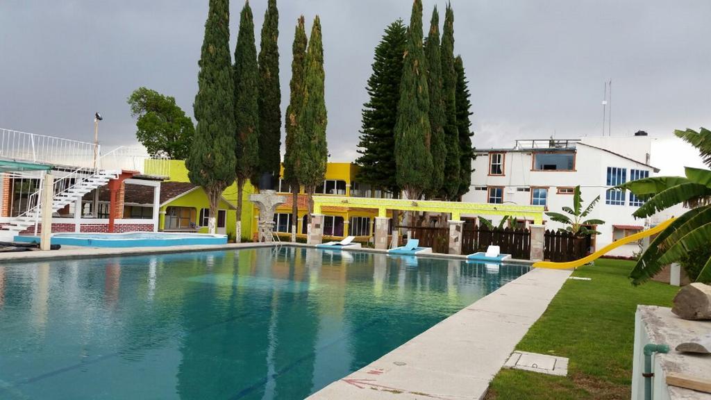Hotel Cipreses Ixmiquilpan Exterior photo
